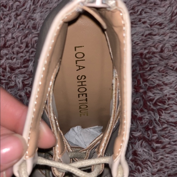 Nude lace up heels - Picture 4 of 5